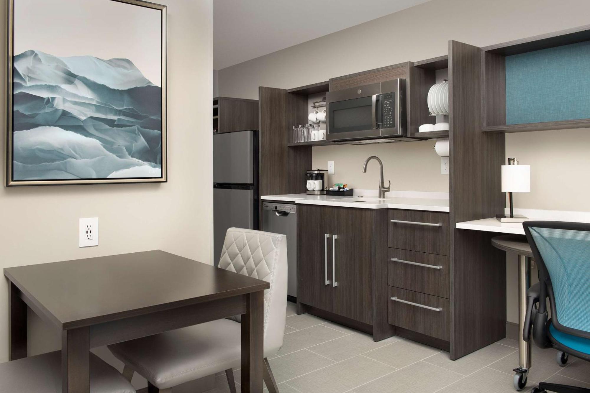 Home2 Suites By Hilton Denver Central Park Eksteriør bilde